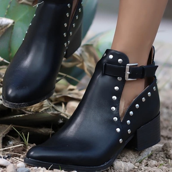 Edgy Side Cut Studded Booties - Picture 5 of 8